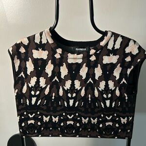 NWT Express Crop Knit Top